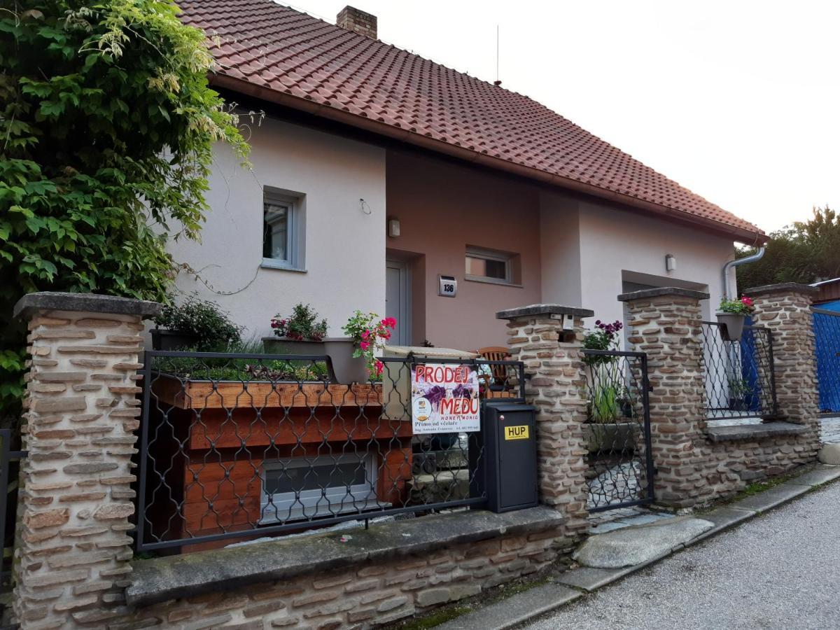 Apartment Adela Hluboká nad Vltavou Exterior foto